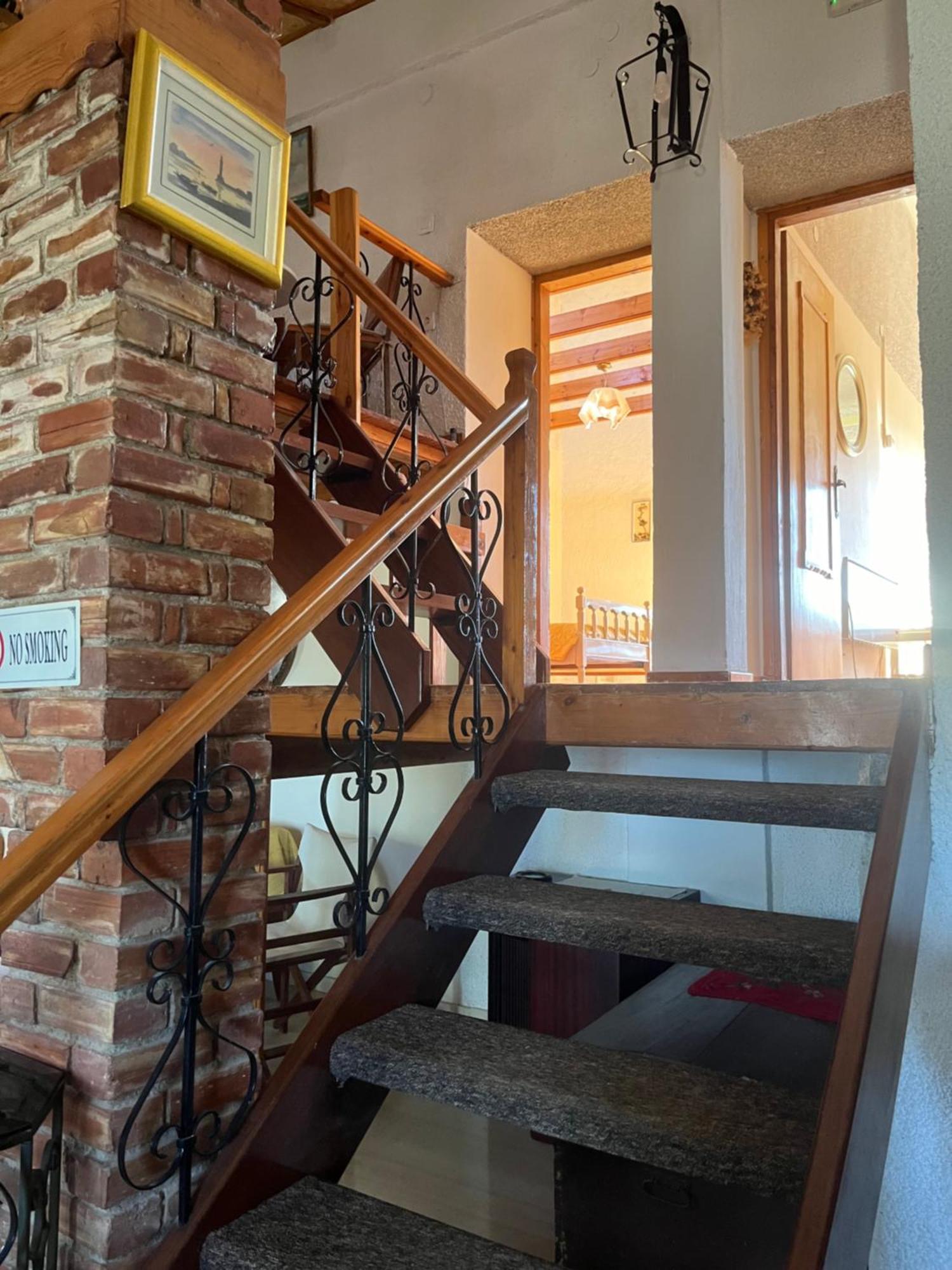 Kamera House Khordhakion Екстер'єр фото