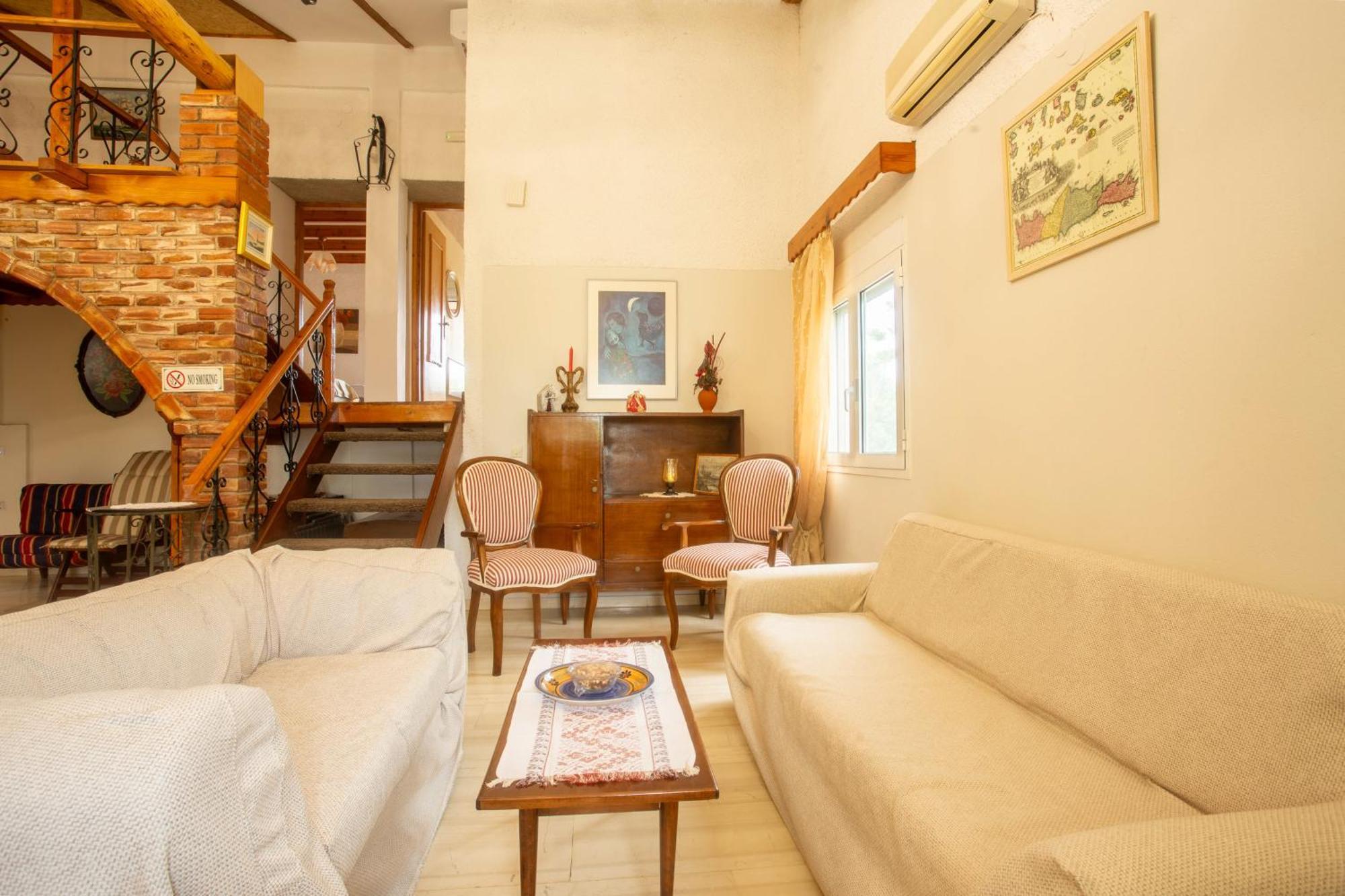 Kamera House Khordhakion Екстер'єр фото