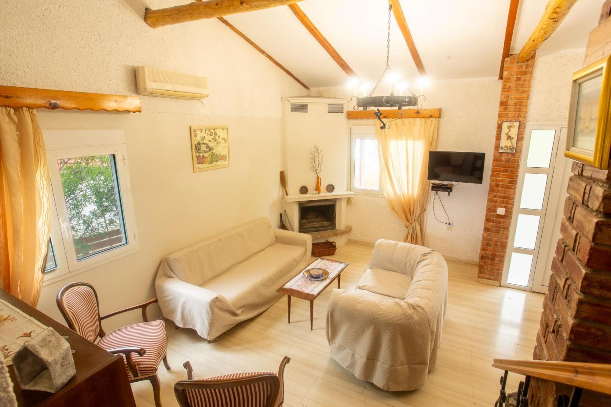 Kamera House Khordhakion Екстер'єр фото